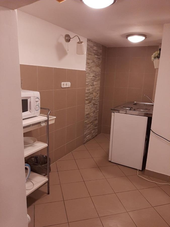 Апартаменты Apartman Vorosmarty Будапешт Экстерьер фото